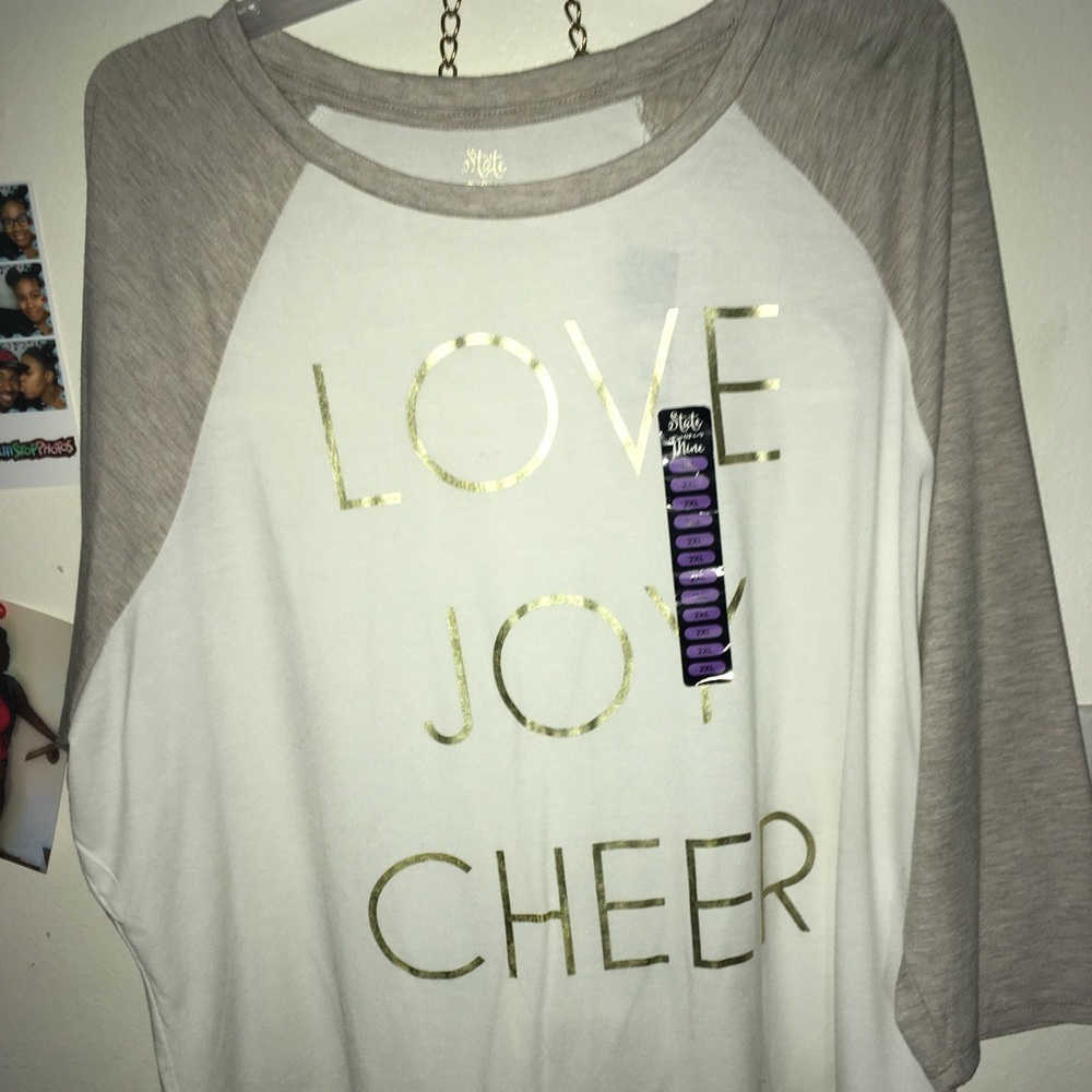 Raglan t shirt